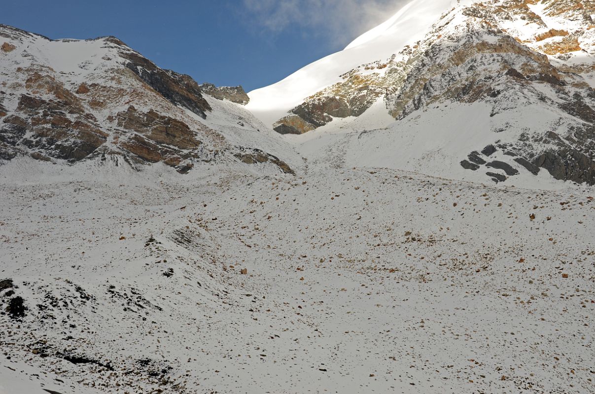 08 The Trail Gets Closer To Chulu Far East Col Camp 